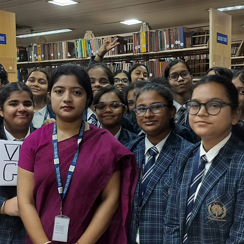 The Path to a World of Imagination (The National Library)