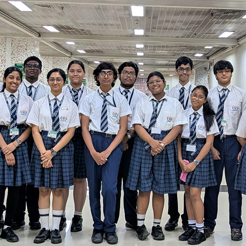 The Path to a World of Imagination (The National Library)